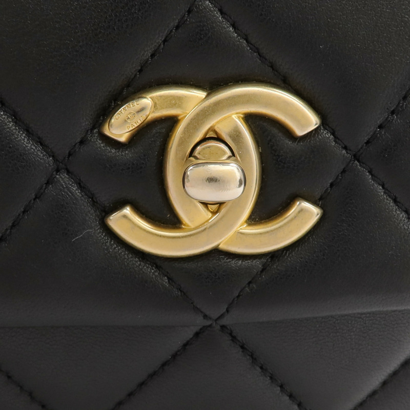 CHANEL 羊皮皮革Chain Shoulder金扣鏈帶肩背袋-10