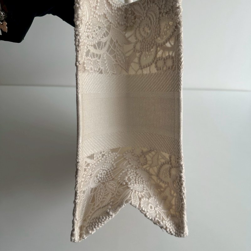 98新🤍 Dior 迪奧 Book Tote 中型托特包 黑字白色蕾絲-9