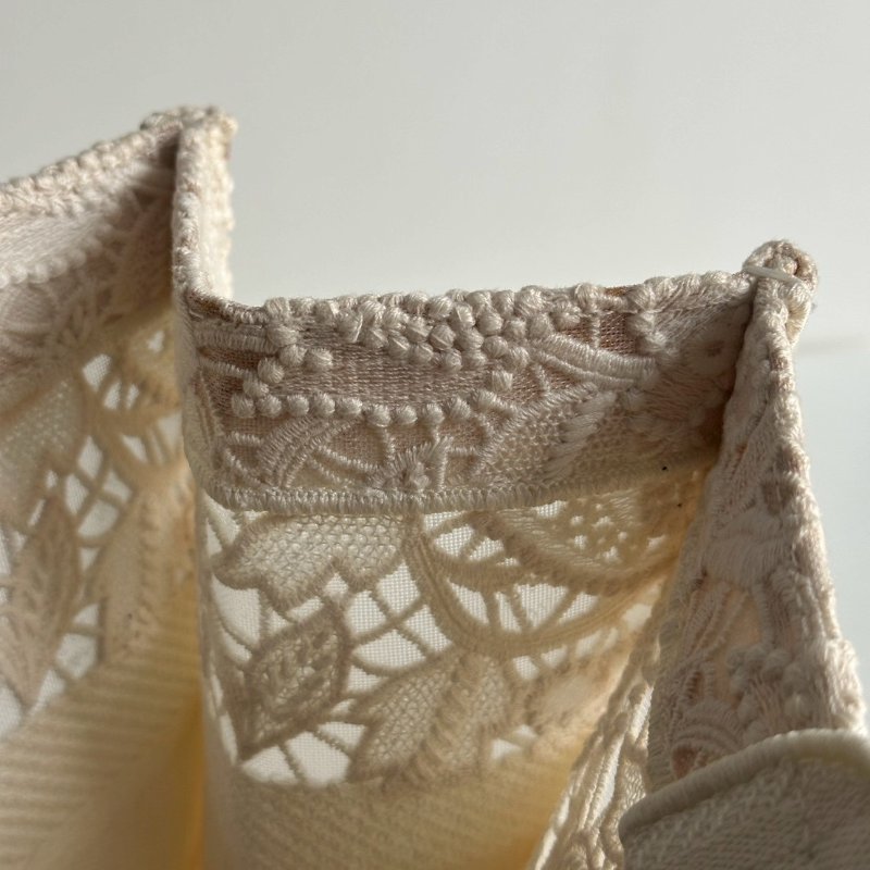 98新🤍 Dior 迪奧 Book Tote 中型托特包 黑字白色蕾絲-12