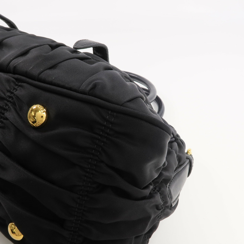 PRADA 尼龍Tessuto Gaufre Shoulder Bag金扣肩背袋-8