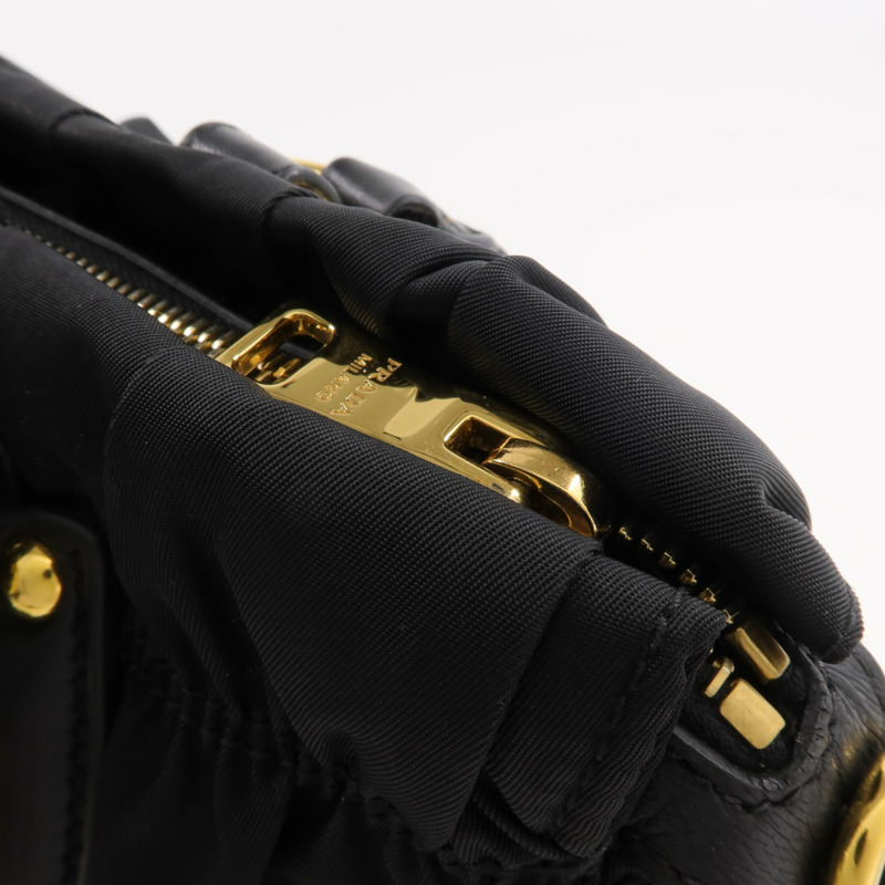 PRADA 尼龍Tessuto Gaufre Shoulder Bag金扣肩背袋-10