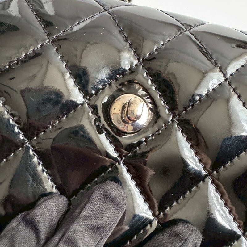 😍上身超美DER Chanel 漆皮銀鏈百搭雙肩包-18