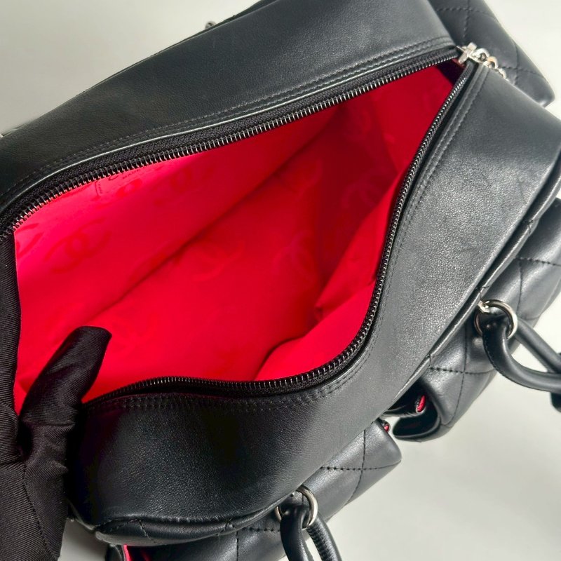 98新✨ 保卡款 Chanel 香奈兒 康朋熊貓機車包-7