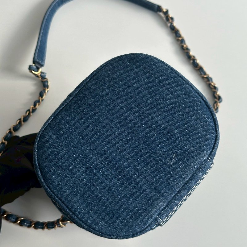 98新💙 保卡款 Chanel 香奈兒 牛仔手柄水桶包-5