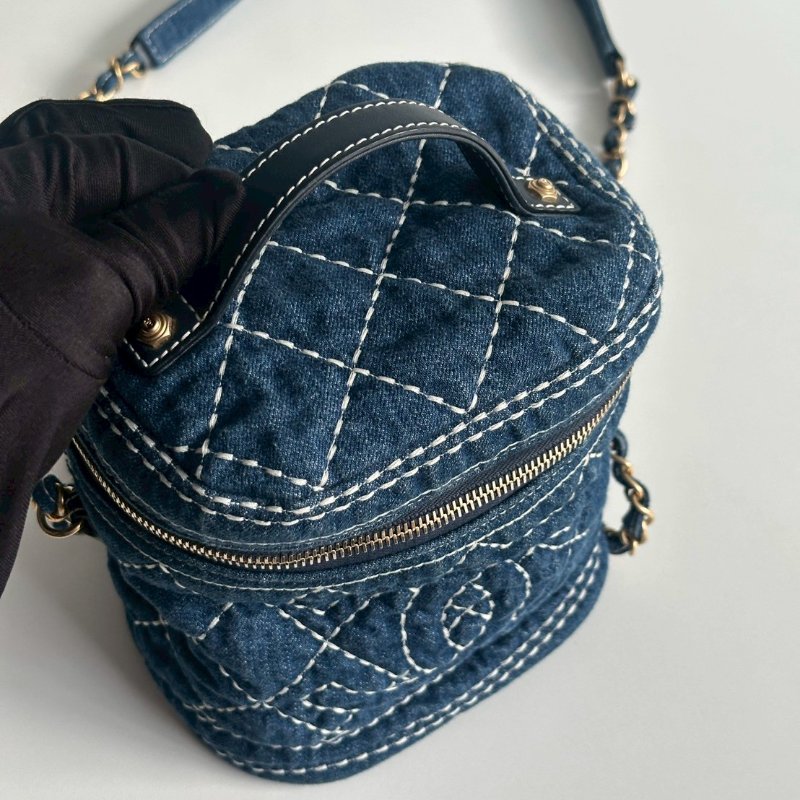 98新💙 保卡款 Chanel 香奈兒 牛仔手柄水桶包-14