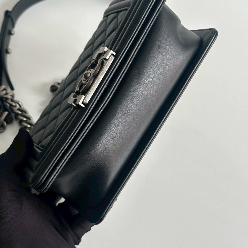 98新✨ 全配有購證🙌🏻 保卡款 Chanel 香奈兒 Le Boy 20 黑銀-9