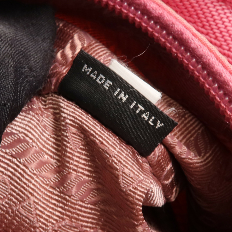 PRADA 尼龍Re-Edition 2000銀扣手挽袋-14