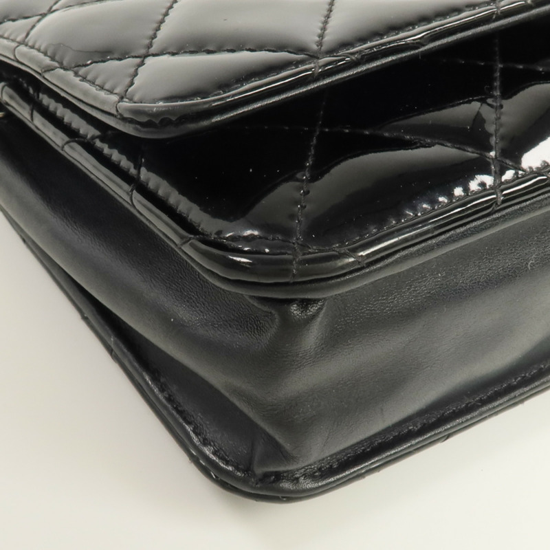 CHANEL 漆皮皮革Wallet On Chain銀扣鏈帶肩背袋-6