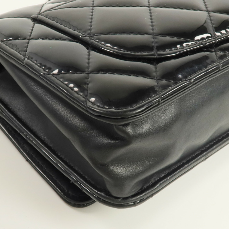 CHANEL 漆皮皮革Wallet On Chain銀扣鏈帶肩背袋-8