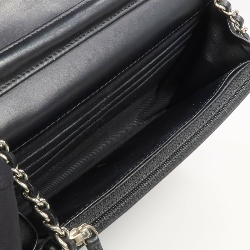 CHANEL 漆皮皮革Wallet On Chain銀扣鏈帶肩背袋-10