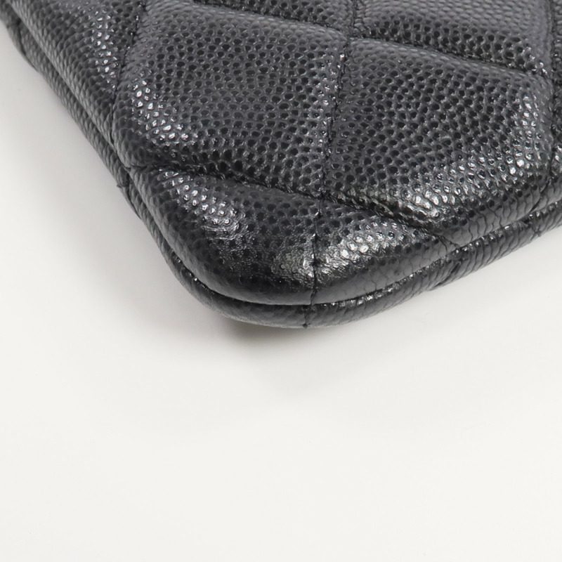 CHANEL 牛皮皮革Pouch銀扣手拿包-15