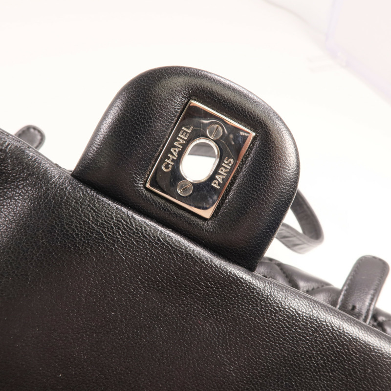 CHANEL 羊皮皮革Backpack銀扣背包-17