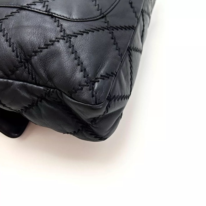 CHANEL 外縫機場包 黑色牛皮 尺寸34*18*5-5