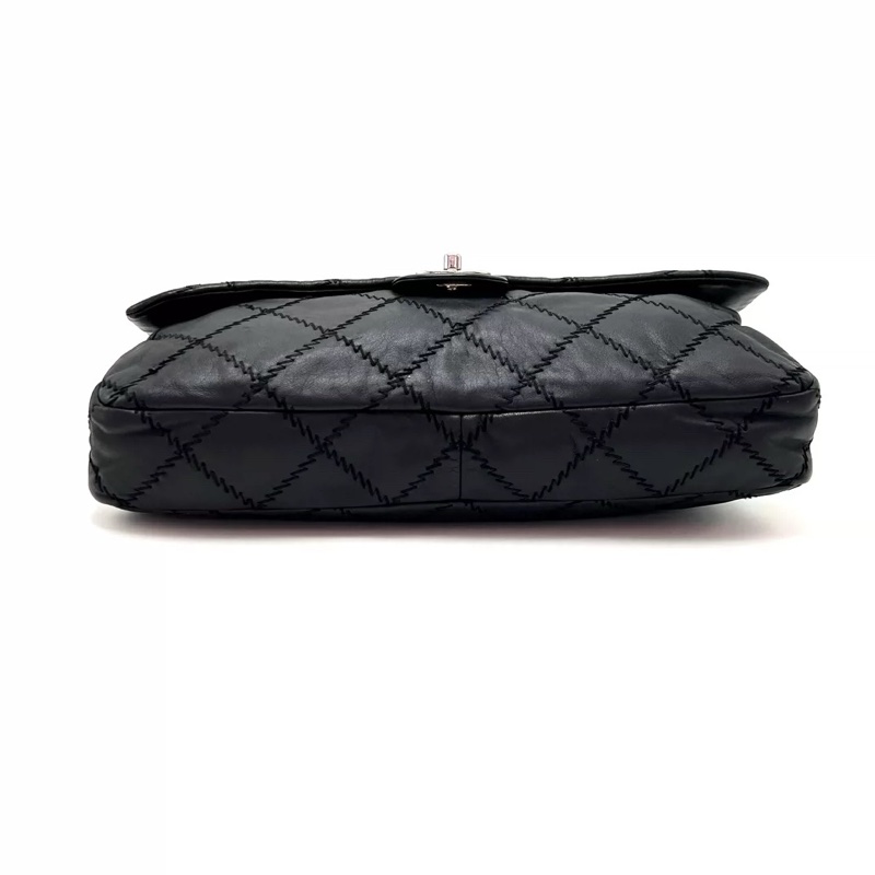 CHANEL 外縫機場包 黑色牛皮 尺寸34*18*5-7