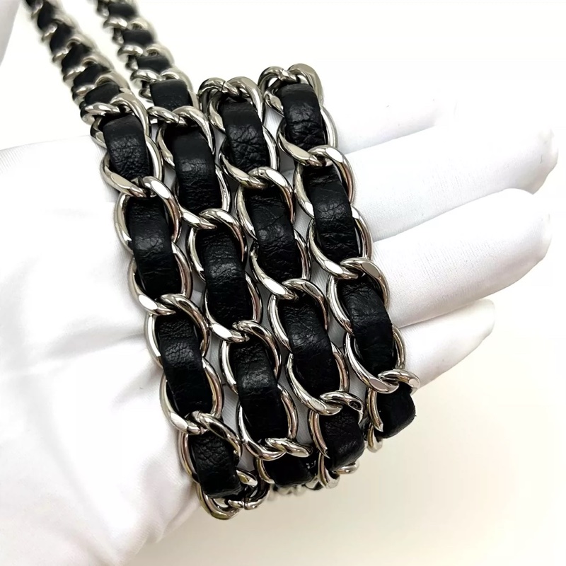 CHANEL 外縫機場包 黑色牛皮 尺寸34*18*5-9