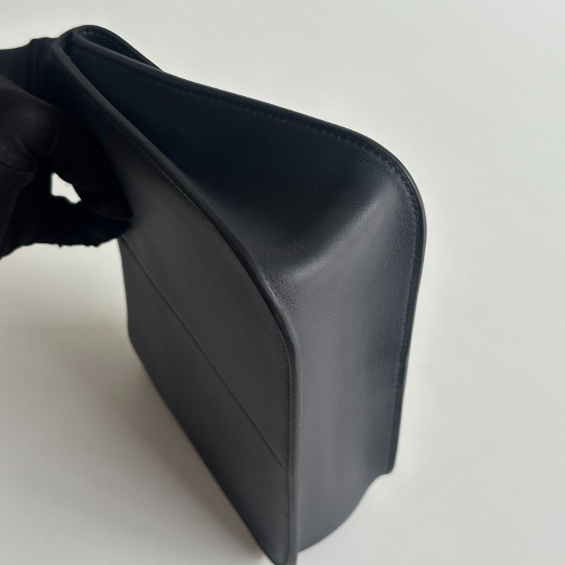 99新🆕 有購證🙌🏻 Hermès 愛馬仕 Mini Halzan 3Y銀釦-13