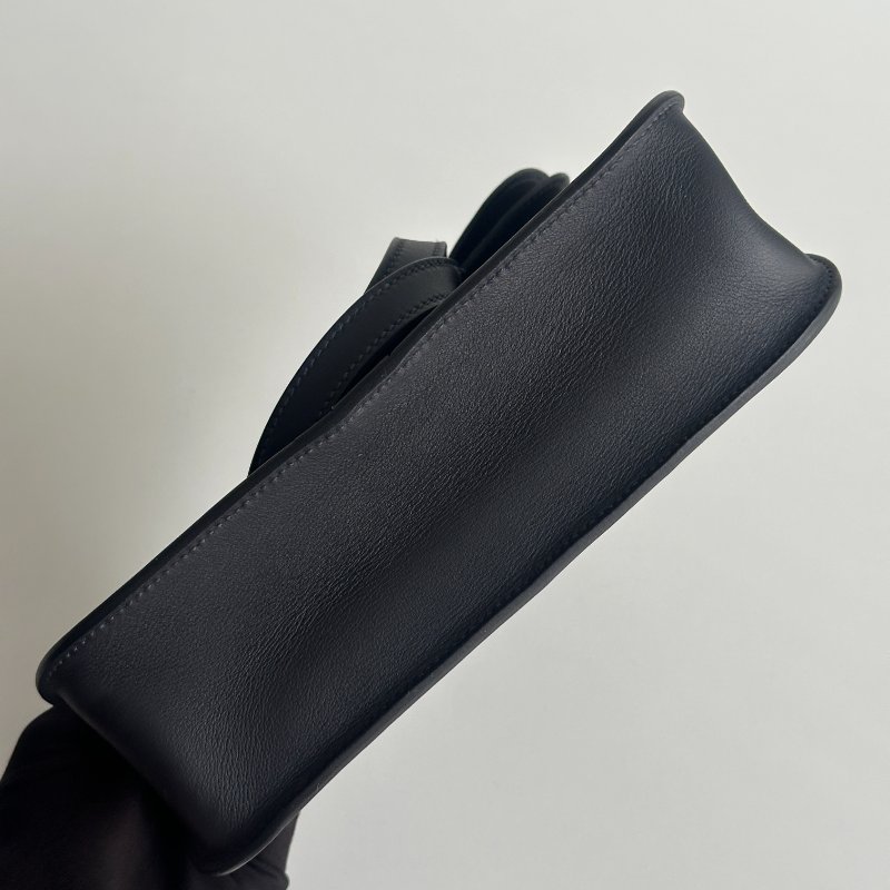 99新🆕 有購證🙌🏻 Hermès 愛馬仕 Mini Halzan 3Y銀釦-15