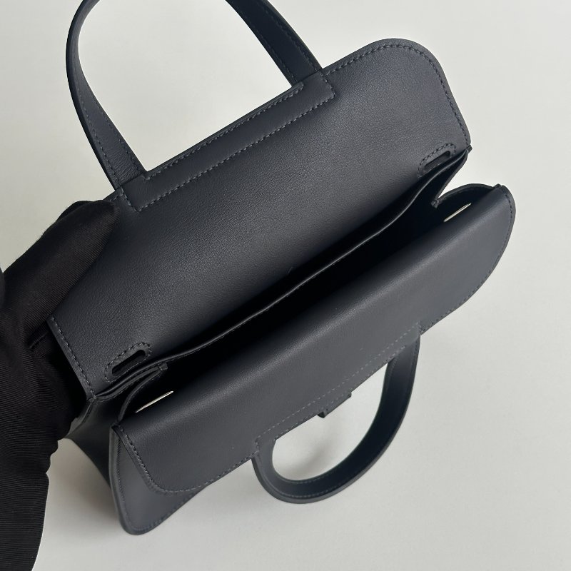 99新🆕 有購證🙌🏻 Hermès 愛馬仕 Mini Halzan 3Y銀釦-17