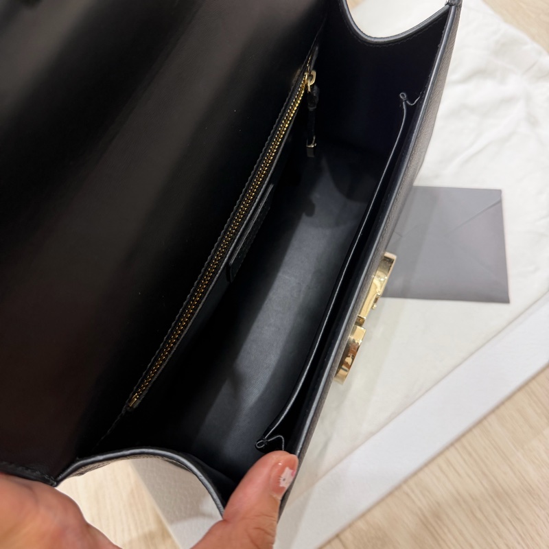 Dior 蒙田30 Montaigne 牛皮荔枝紋鏈條包-21