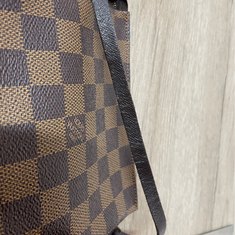 LV 棋盤格小胖丁-8