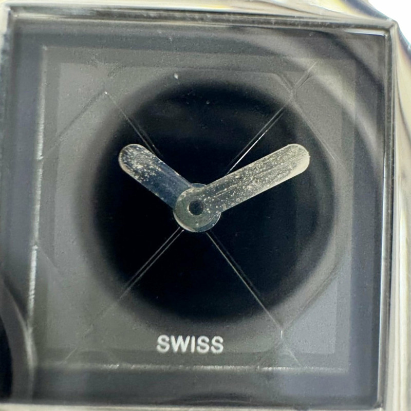 香奈兒 (CHANEL) Matelassé 女士腕錶,黑色錶盤,型號 H0116 QM00028,皮革錶帶,石英機芯-8