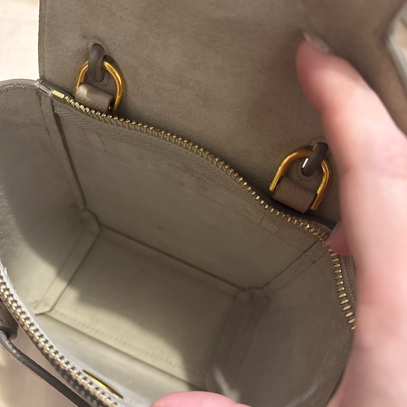 Celine Pico Belt 鯰魚包 奶茶色-8