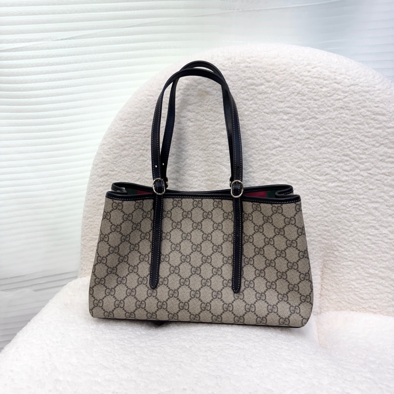 Gucci古馳GG原花PVC牛皮拼接Emblem中號托特包肩背斜背包815214-9