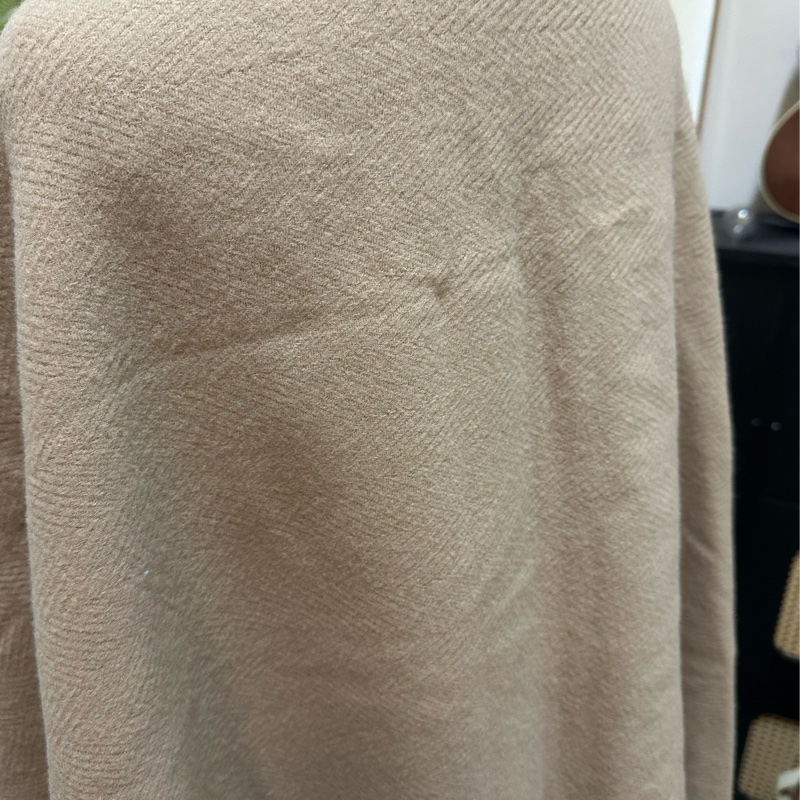 Celine 羊毛淺棕披肩-21