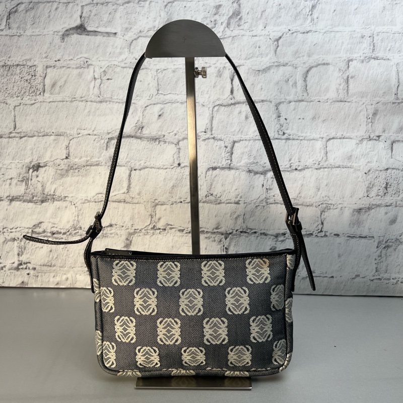 Loewe 老花牛仔布面麻將包-1