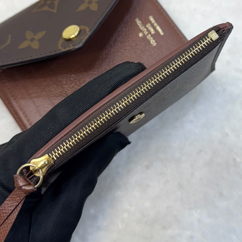 LouisVuitton路易威登LV原花Monogram咖啡色Victorine三折短夾錢包M62472-9