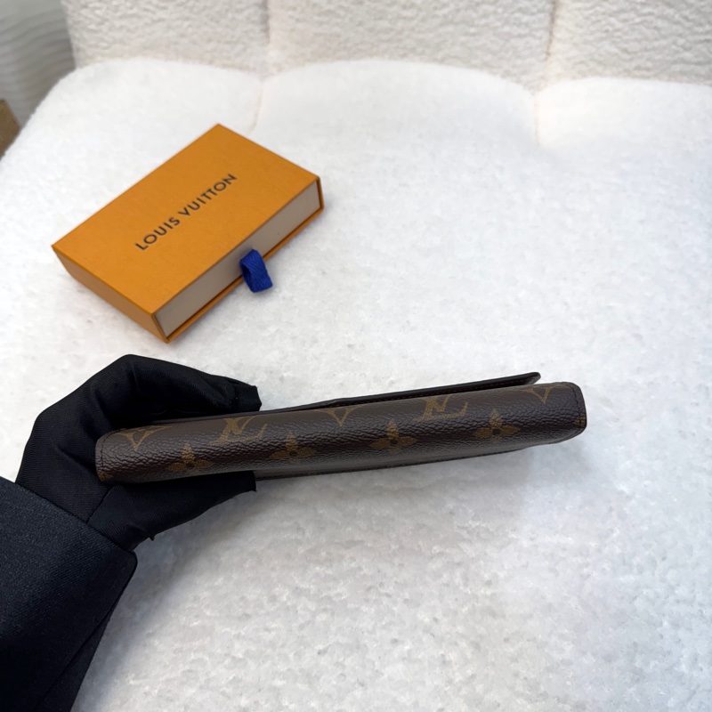 LouisVuitton路易威登LV原花Monogram咖啡色Sarah信封長夾金釦錢包M60531-4