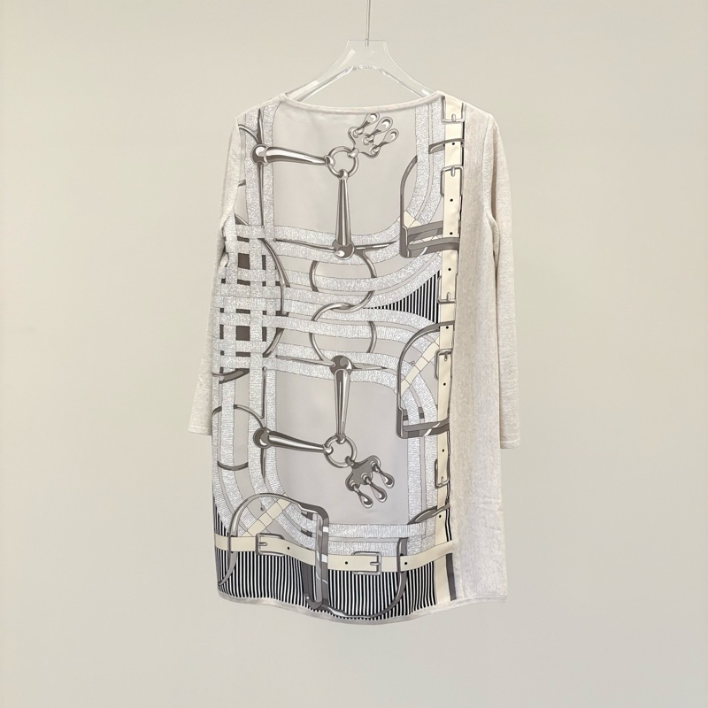 ⭐️99新/Hermes/愛馬仕/印花真絲連衣裙/34碼/118720 肩寬:38 胸圍:94 衣長:72-6