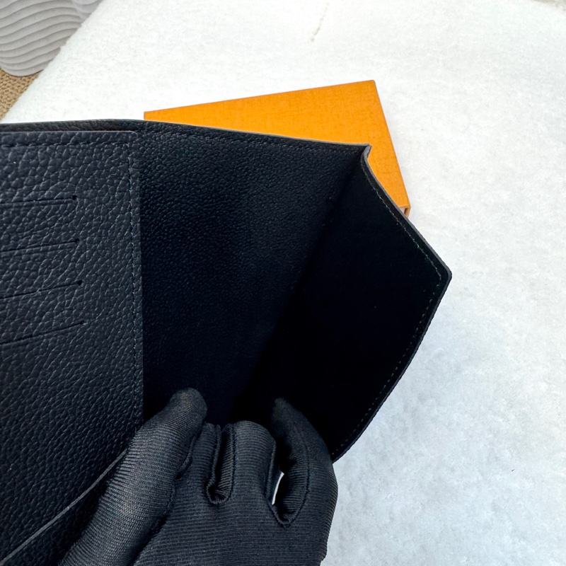 LouisVuitton路易威登LV黑色壓紋牛皮MonogramEclipse護照夾護照套M63914-8