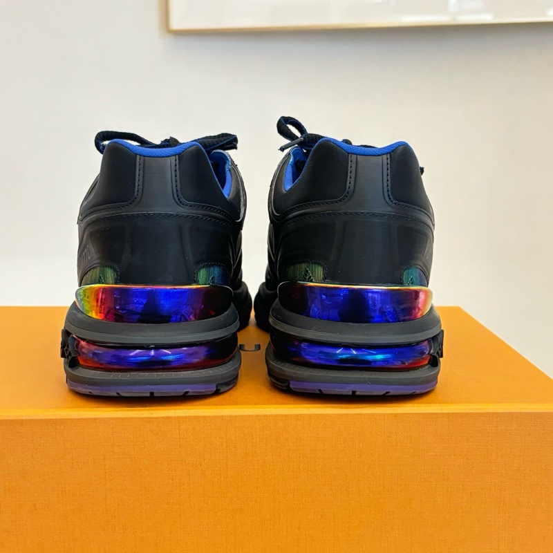 95新LOUIS VUITTON LV Trail 圓頭系帶 生活休閒鞋 41碼-3