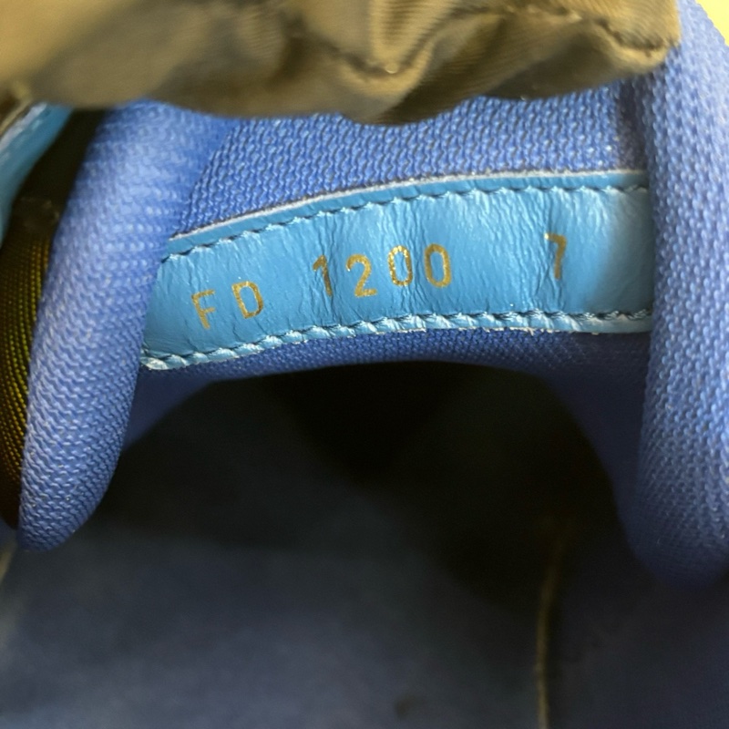 95新LOUIS VUITTON LV Trail 圓頭系帶 生活休閒鞋 41碼-4