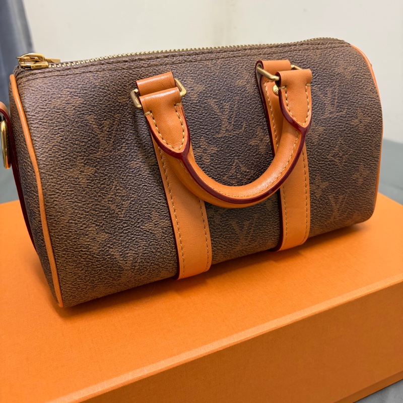 LV Keepall Bandoulière 25 Monogram Dust-2