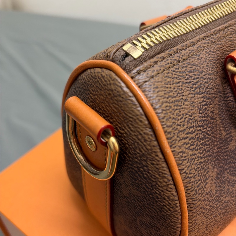 LV Keepall Bandoulière 25 Monogram Dust-10