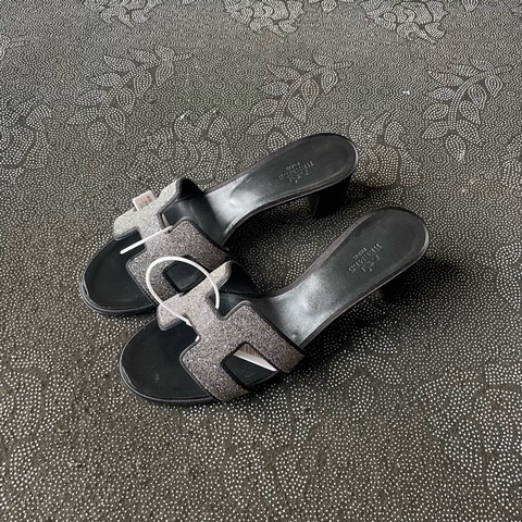 99新未使用 愛馬仕細鑽高跟h拖38碼