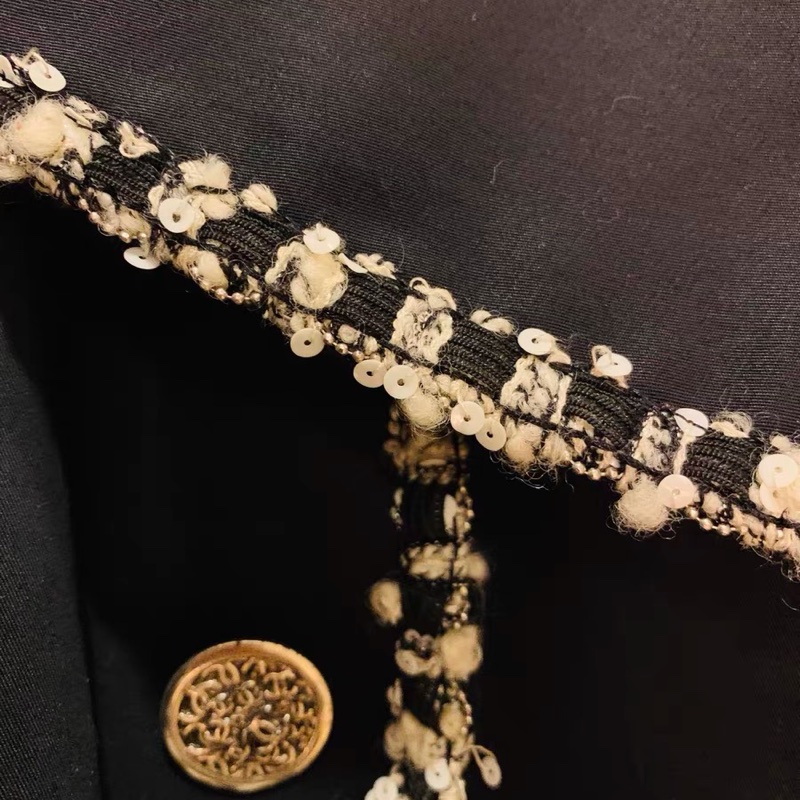 Chanel中古風衣36碼-3