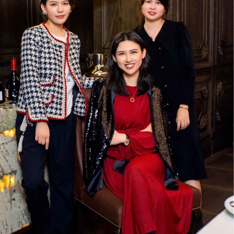 ⭐️chanel香奈兒 21C藍白格紋紅邊外套,34碼 雙排扣加紅色滾邊,層次感十足-4