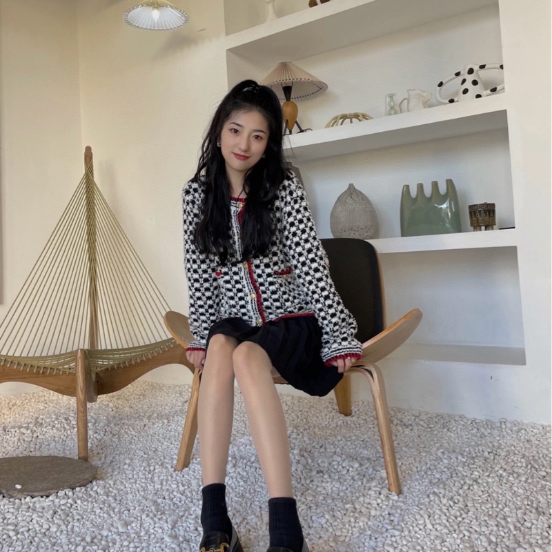 ⭐️chanel香奈兒 21C藍白格紋紅邊外套,34碼 雙排扣加紅色滾邊,層次感十足-5