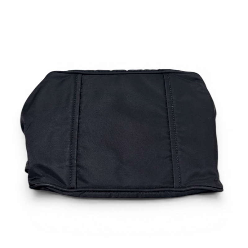 PRADA 黑金尼龍托特包-3