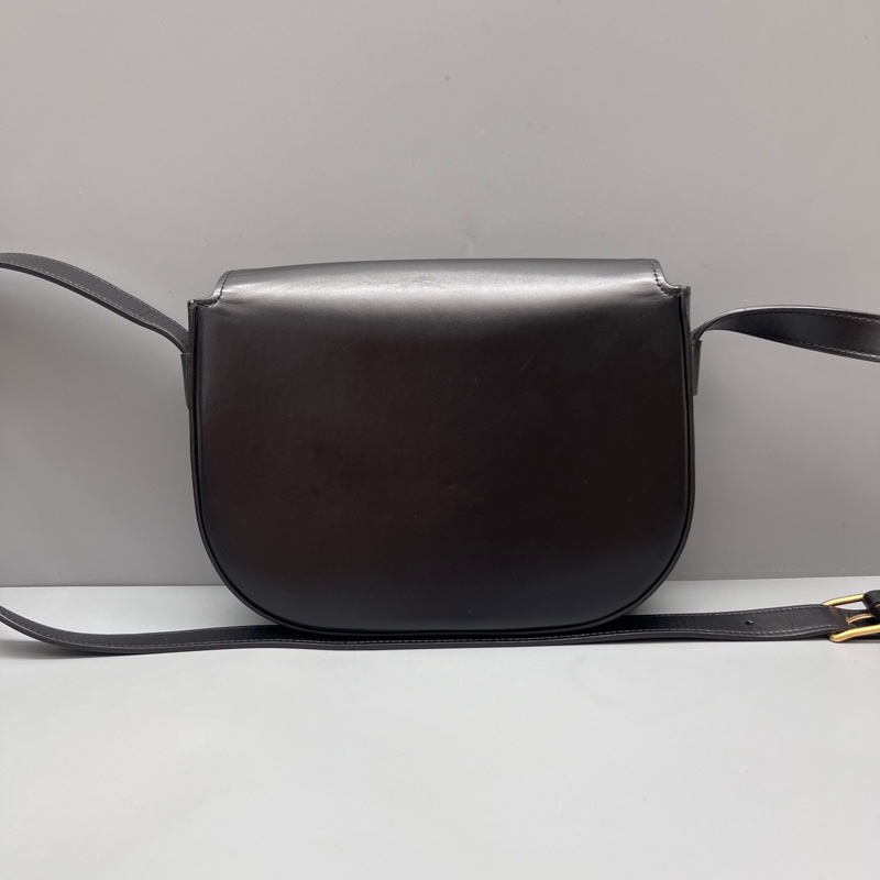 CELINE 98新 黑金凱旋門金扣馬鞍包 尺寸23*16-1