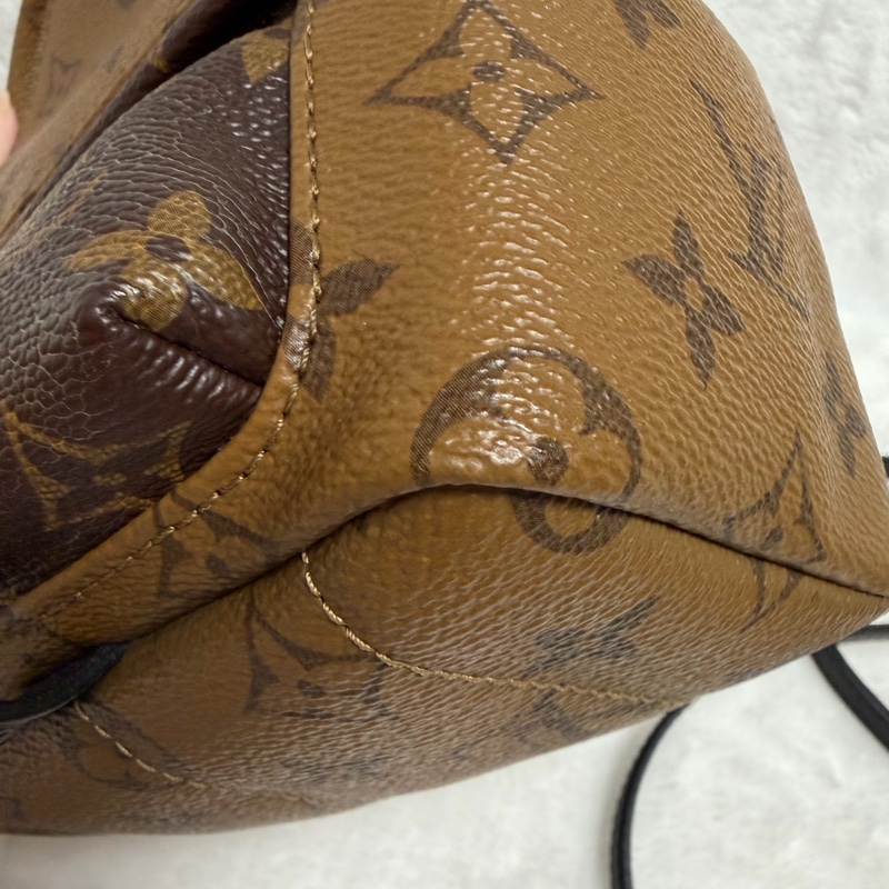 ▫️限量後背包的天花板▫️95新LV達芙妮限量小書包 雙色書包 後背包-8