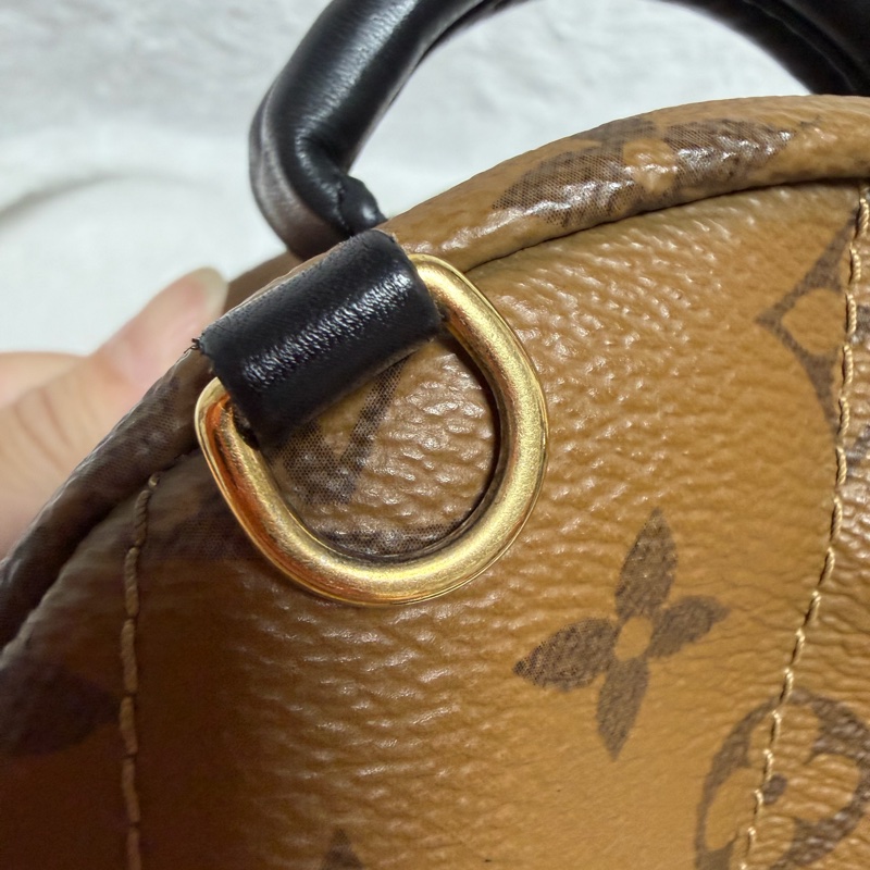 ▫️限量後背包的天花板▫️95新LV達芙妮限量小書包 雙色書包 後背包-15