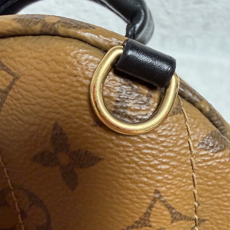 ▫️限量後背包的天花板▫️95新LV達芙妮限量小書包 雙色書包 後背包-29