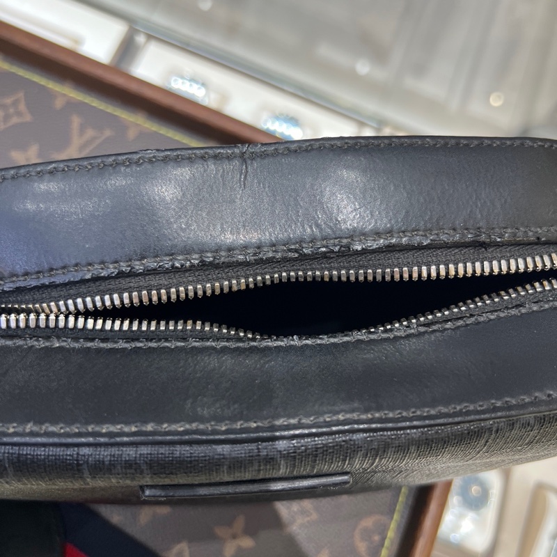 Gucci 古馳男包老花GG Supreme相機包帆布材質-6