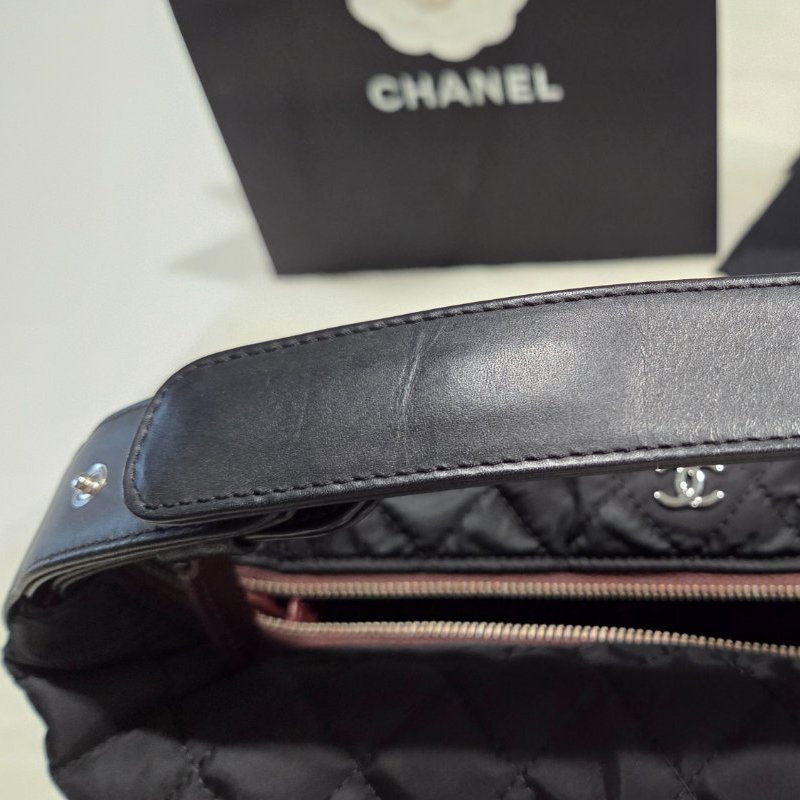 Chanel香奈兒菱格紋空氣飯盒包/ 空氣包/ 手提包-8