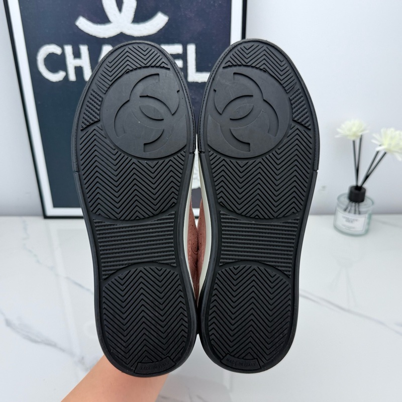 ⭐️Chanel香奈兒 粉色麂皮板鞋 36.5碼 下地一次 成色如圖/jm01881-9