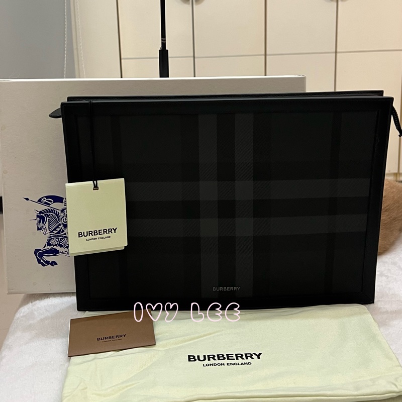BURBERRY 黑 炭灰色 格紋拉鍊 手拿包 電腦包 正品 二手精品-0